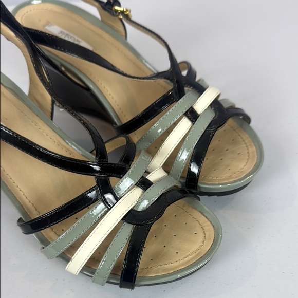 Vintage Geox Respira Roxy Black & Cream Wedge Shoes with Strappy Design 3” Heels - Picture 3 of 11